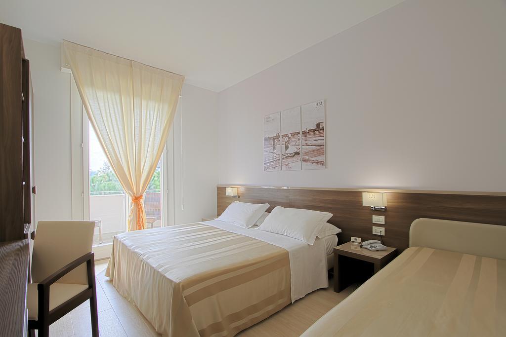 Hotel Michelangelo Milano Marittima Exterior photo