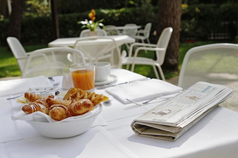 Hotel Michelangelo Milano Marittima Exterior photo
