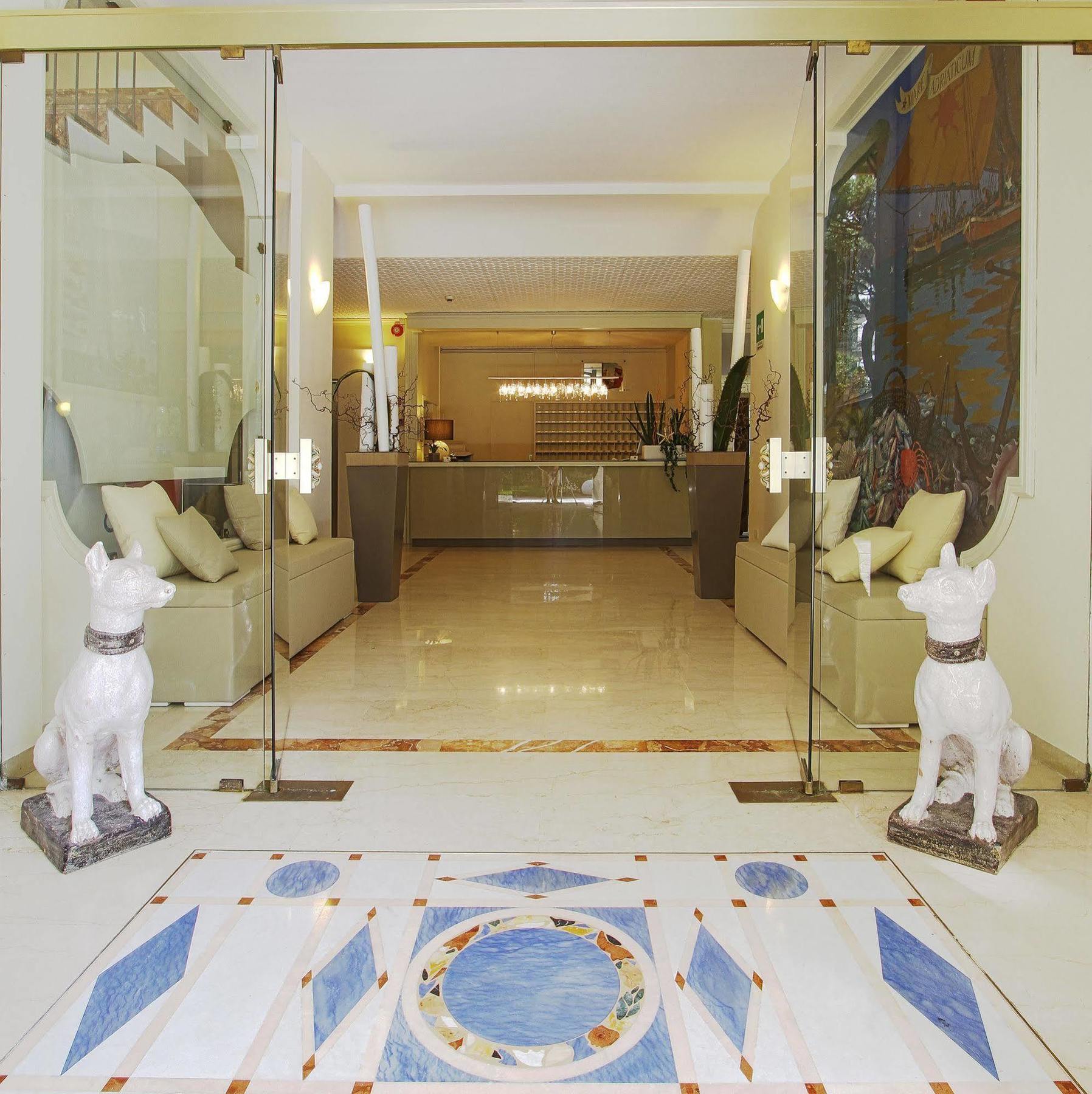Hotel Michelangelo Milano Marittima Exterior photo