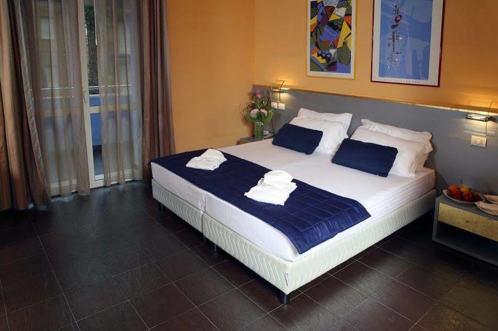 Hotel Michelangelo Milano Marittima Exterior photo