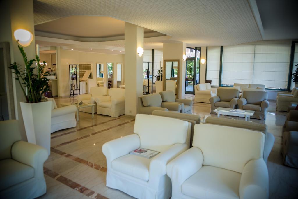 Hotel Michelangelo Milano Marittima Exterior photo